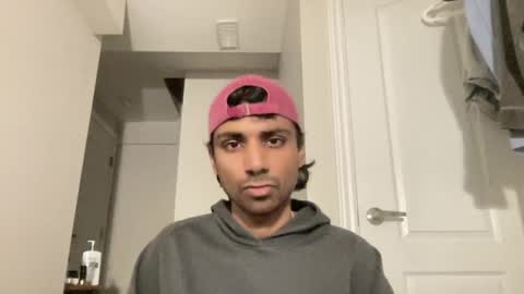 Dylan online show from 04/19/26, 03:28