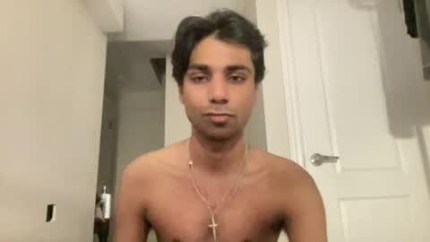 Snapshot of ahmedkhan632131 chatting on 07/04/26, 04:13 Dylan online show from 07/04/26, 04:13