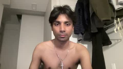 Snapshot of ahmedkhan632131 chatting on 07/13/26, 11:02 Dylan online show from 07/13/26, 11:02