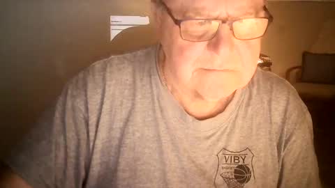 Snapshot of ahmole chatting on 12/15/24, 12:07 Ole online show from 12/15/24, 12:07