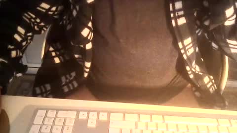 Snapshot of ahmole chatting on 12/25/24, 07:57 Ole online show from 12/25/24, 07:57