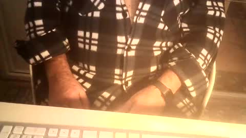 Snapshot of ahmole chatting on 01/02/25, 09:39 Ole online show from 01/02/25, 09:39