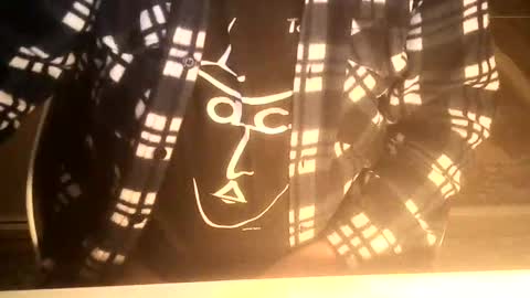 Snapshot of ahmole chatting on 01/08/25, 03:51 Ole online show from 01/08/25, 03:51