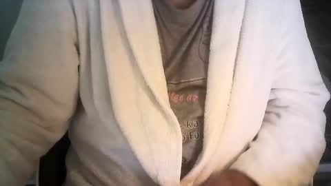 Snapshot of ahmole chatting on 02/07/25, 12:06 Ole online show from 02/07/25, 12:06