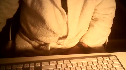 Snapshot of ahmole chatting on 02/09/25, 09:28 Ole online show from 02/09/25, 09:28