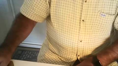 Snapshot of ahmole chatting on 10/09/25, 07:28 Ole online show from 10/09/25, 07:28