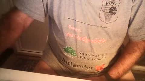 Snapshot of ahmole chatting on 10/11/25, 07:34 Ole online show from 10/11/25, 07:34