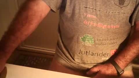 Snapshot of ahmole chatting on 10/23/25, 04:45 Ole online show from 10/23/25, 04:45