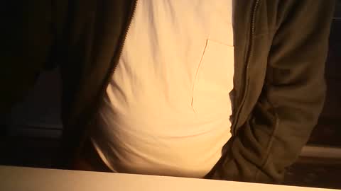 Snapshot of ahmole chatting on 11/13/25, 10:03 Ole online show from 11/13/25, 10:03