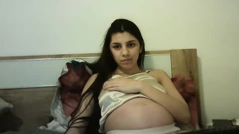 Selena online show from 10/28/25, 08:00