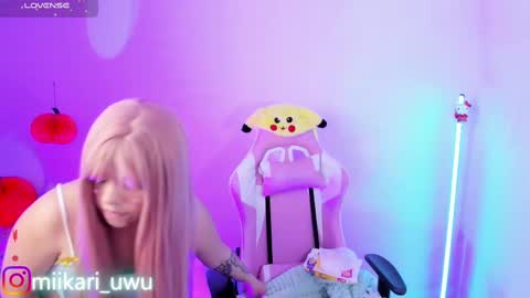 Snapshot of ahri_elderwood chatting on 10/07/25, 03:36 Ahri help me get to 100 online show from 10/07/25, 03:36