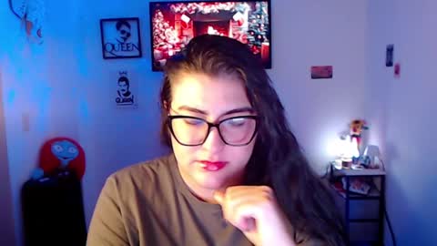 Snapshot of ahrianabluff_ chatting on 12/19/25, 02:51 Ahriana Bluff online show from 12/19/25, 02:51