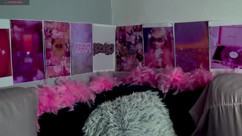 Snapshot of ahriangel chatting on 12/27/24, 03:04 AhriAngel OF ahriangel online show from 12/27/24, 03:04