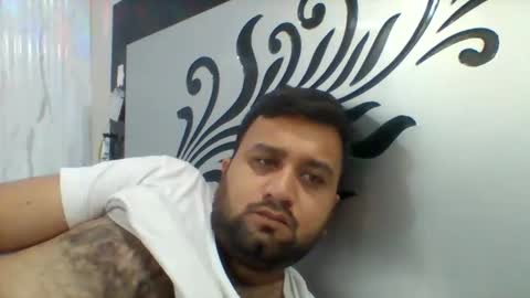 Snapshot of ahtisham118 chatting on 10/16/25, 07:53 ahtisham118 online show from 10/16/25, 07:53