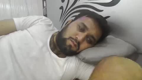 ahtisham118 online show from 11/06/25, 12:11