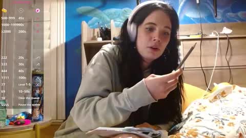 Kat online show from 04/20/26, 12:13