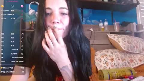 Kat online show from 05/08/26, 01:05