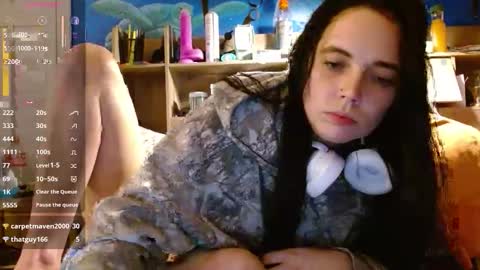 Kat online show from 05/26/26, 05:03