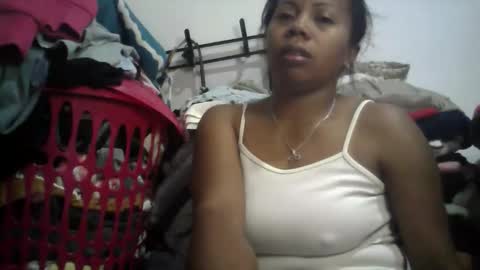 Aicha boobs online show from 04/23/26, 02:02