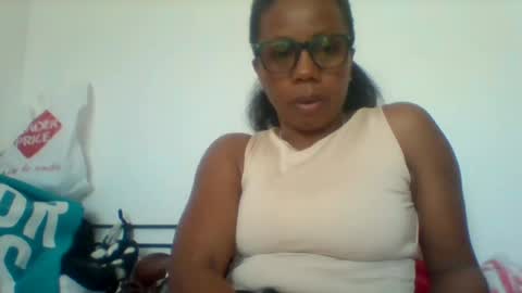 Aicha boobs online show from 06/16/26, 07:44