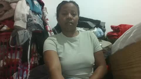 Aicha boobs online show from 07/07/26, 06:45