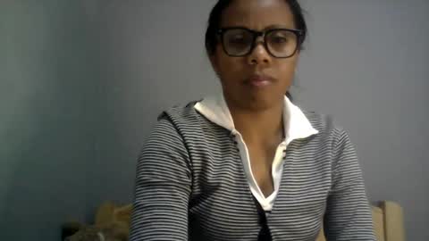 Aicha boobs online show from 07/16/26, 04:02