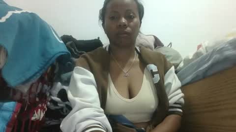 Aicha boobs online show from 07/30/26, 02:21