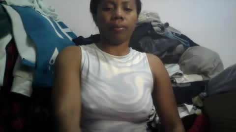 Aicha boobs online show from 08/03/26, 09:40