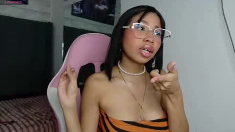 Aida online show from 10/19/25, 11:16