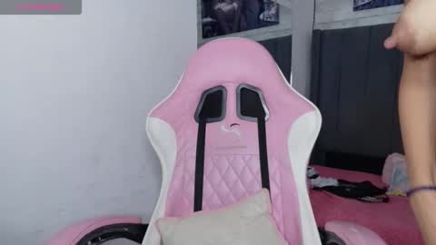 Aida online show from 02/17/26, 11:44