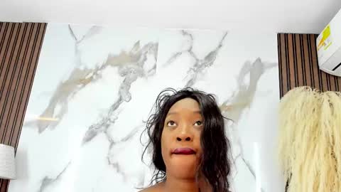 Aida  online show from 03/08/25, 03:45