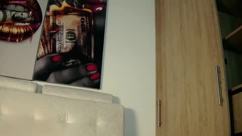 Aida  online show from 09/11/25, 11:21