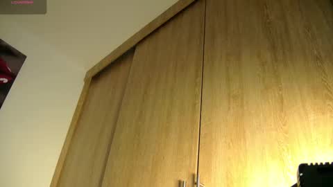 Aida  online show from 10/13/25, 11:21