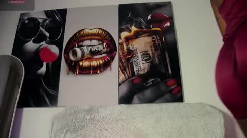 Aida  online show from 11/23/25, 11:21