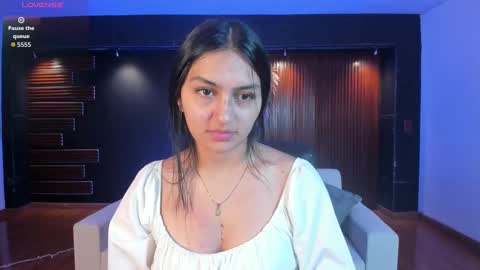 Snapshot of aidajoness chatting on 10/03/25, 12:35 aidajoness online show from 10/03/25, 12:35