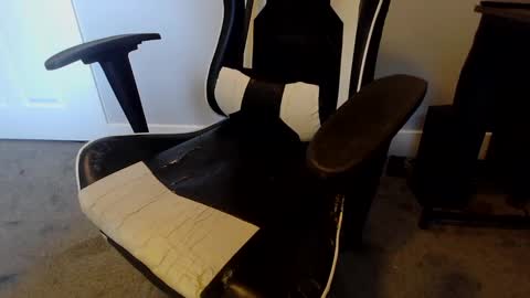 Snapshot of aidark16 chatting on 10/01/25, 08:26 aidark16 online show from 10/01/25, 08:26