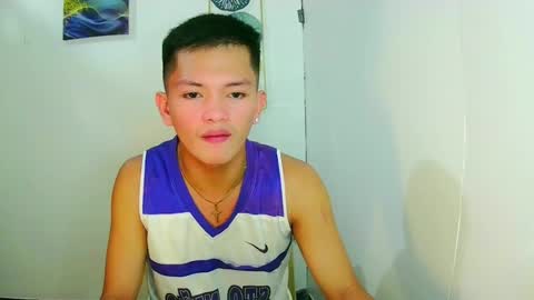Snapshot of aiden_acexxx chatting on 05/21/26, 02:02 aiden_acexxx online show from 05/21/26, 02:02