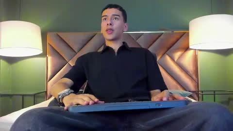 Snapshot of aiden_royce chatting on 01/08/26, 02:36 aiden_royce online show from 01/08/26, 02:36