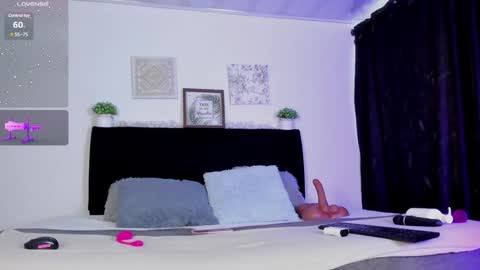 Snapshot of aihnoa_split chatting on 02/05/25, 01:11 AIHNOA online show from 02/05/25, 01:11