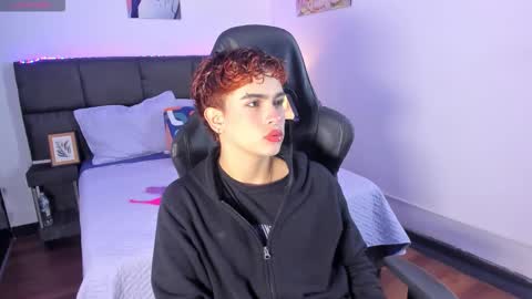 Aiden  online show from 11/14/25, 01:10