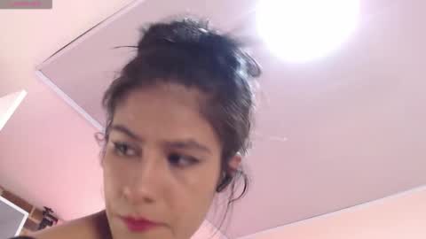 Snapshot of aiilynn_1 chatting on 02/04/26, 09:53 Ailyn online show from 02/04/26, 09:53