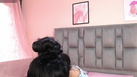 Snapshot of aiilynn_1 chatting on 02/10/26, 08:24 Ailyn online show from 02/10/26, 08:24