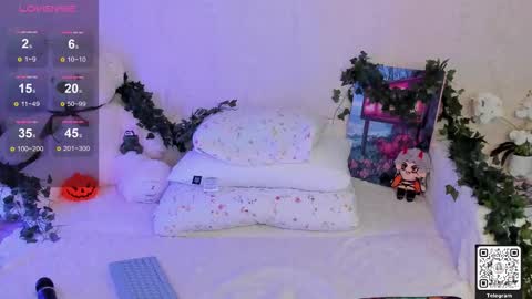 Lynn online show from 03/27/26, 02:06