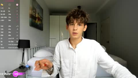 Snapshot of aiko_miracle chatting on 11/04/25, 06:01 birthday here online show from 11/04/25, 06:01