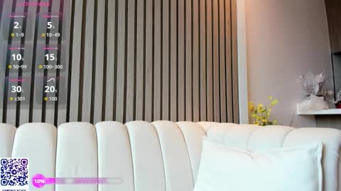 Snapshot of aiko_miracle chatting on 11/21/25, 08:57 birthday here online show from 11/21/25, 08:57