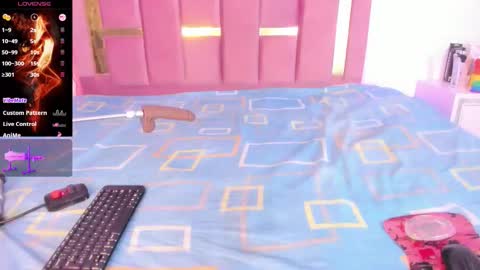 Snapshot of aikosnow chatting on 11/20/25, 06:46 Aiko online show from 11/20/25, 06:46