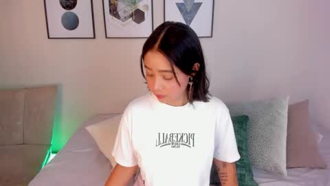 ailanacortes online show from 12/19/25, 12:12