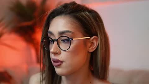  Aileen  online show from 04/03/26, 08:18