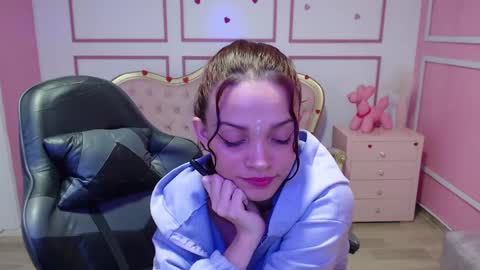 Ailen online show from 12/13/24, 09:46