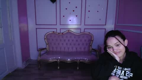 Ailen online show from 01/08/25, 09:42